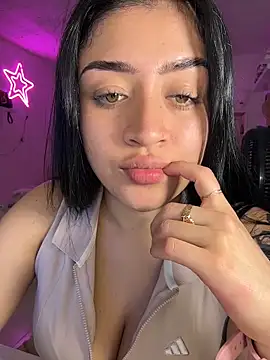 lucianaroy online show from 19, 4, 2026