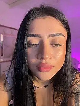 lucianaroy online show from 10, 7, 2026