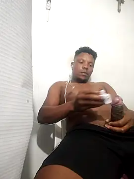 hugo3918  online show from 9, 1, 2026