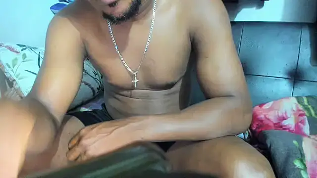 Snapshot of hugo3918_ chatting on 13, 7, 2026 hugo3918 online show from 13, 7, 2026