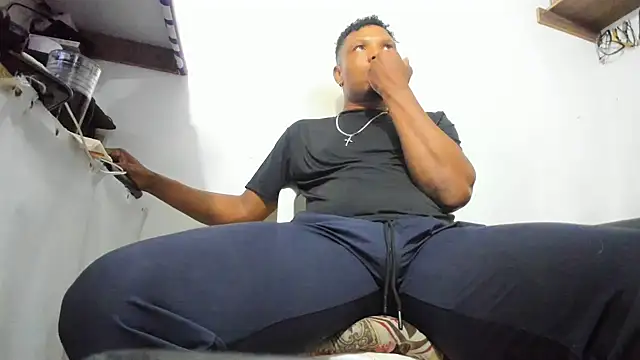 hugo3918  online show from 23, 2, 2026