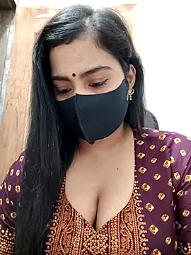 Ritusri Dotta online show from 3, 11, 2025