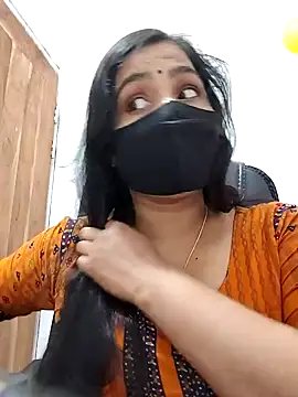 Ritusri Dotta online show from 7, 2, 2025