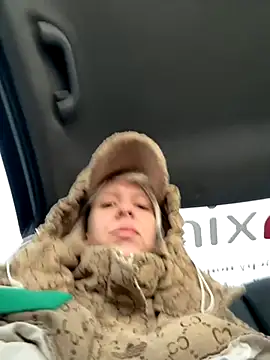 LikaCat online show from 11, 10, 2025