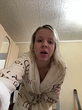 LikaCat online show from 19, 10, 2025