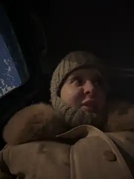 LikaCat online show from 8, 11, 2025