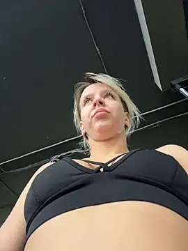 LikaCat online show from 1, 2, 2026