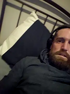 BiffingCoyote online show from 5, 12, 2025