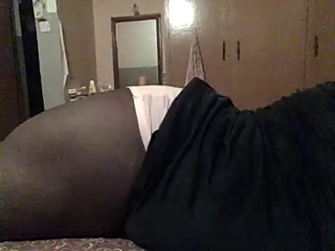 Snapshot of Shaz_brown chatting on 19, 2, 2025 Shaz brown online show from 19, 2, 2025