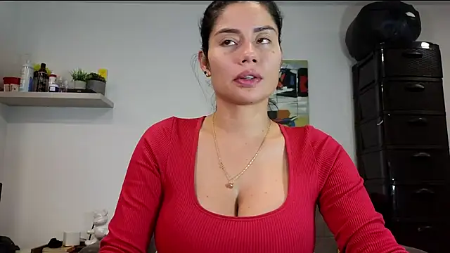 Snapshot of Alondra_fetish chatting on 11, 7, 2026 Alondra fetish online show from 11, 7, 2026