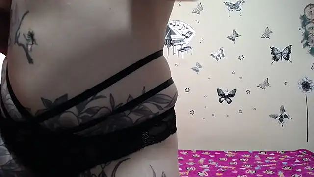 Nicolle-sky online show from 30, 10, 2025