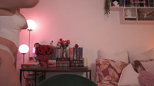 EmilyxRose - online show from 30, 11, 2025