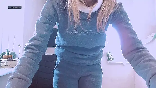 RosaJil online show from 9, 2, 2026