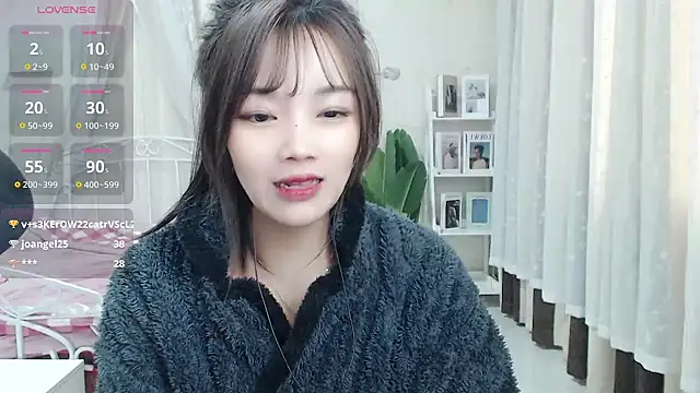 Jenny-Z online show from 5, 3, 2025