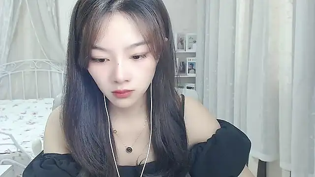 Snapshot of Jenny-Z chatting on 18, 5, 2026 Jenny-Z online show from 18, 5, 2026