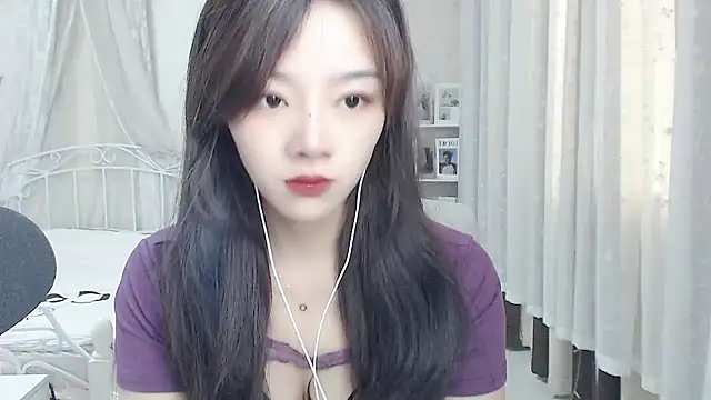 Snapshot of Jenny-Z chatting on 5, 7, 2026 Jenny-Z online show from 5, 7, 2026