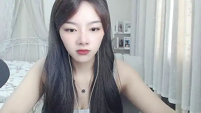 Snapshot of Jenny-Z chatting on 14, 6, 2026 Jenny-Z online show from 14, 6, 2026