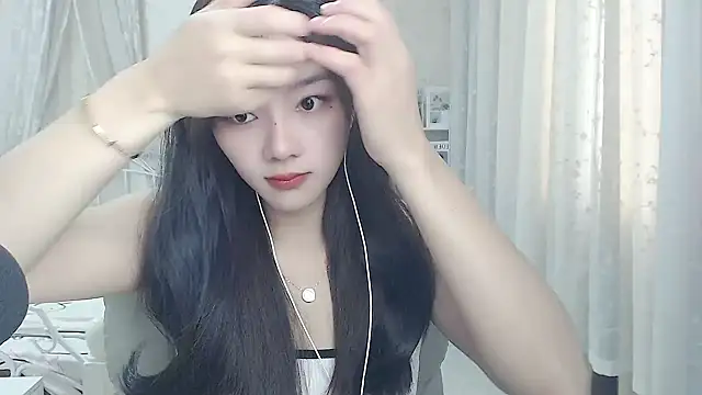 Snapshot of Jenny-Z chatting on 10, 5, 2026 Jenny-Z online show from 10, 5, 2026