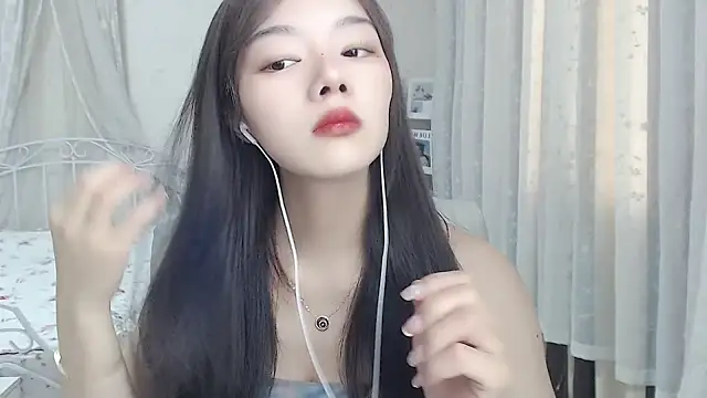 Snapshot of Jenny-Z chatting on 27, 5, 2026 Jenny-Z online show from 27, 5, 2026