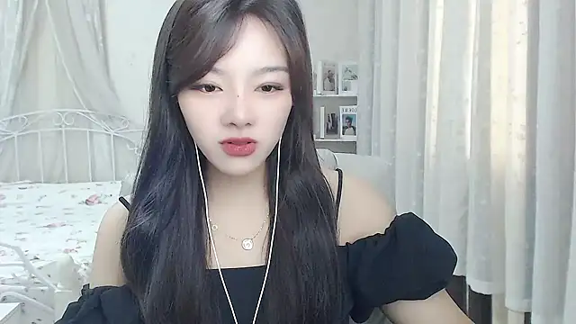 Snapshot of Jenny-Z chatting on 1, 6, 2026 Jenny-Z online show from 1, 6, 2026