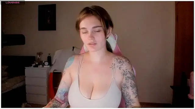 AnnaRoading online show from 10, 12, 2024