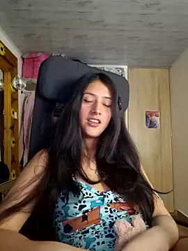 Snapshot of mari_mar69 chatting on 17, 7, 2026 mari mar69 online show from 17, 7, 2026