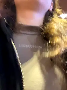 QuitieLia online show from 31, 10, 2025