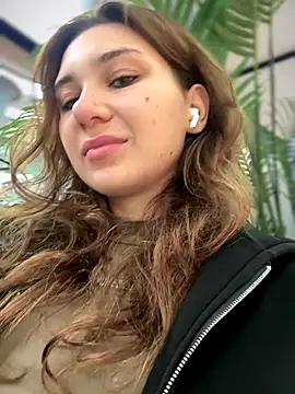 QuitieLia online show from 28, 9, 2025