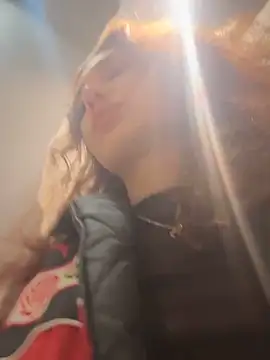 QuitieLia online show from 14, 10, 2025