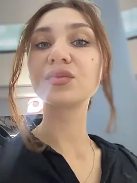 QuitieLia online show from 21, 9, 2025
