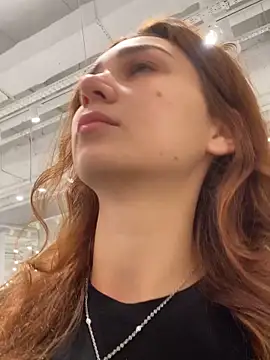 QuitieLia online show from 3, 12, 2025