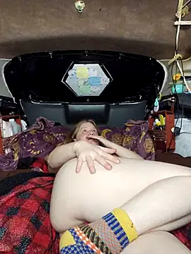 shadow199393 online show from 9, 4, 2026