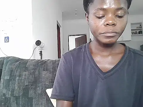 petiteebony 81 online show from 7, 1, 2026