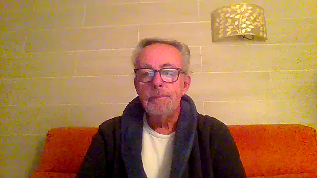 tuggy59 online show from 23, 12, 2025