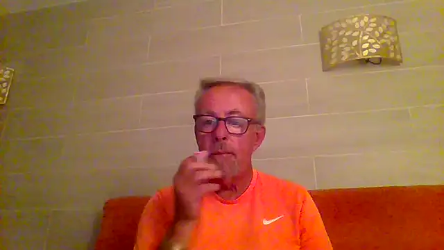 tuggy59 online show from 30, 11, 2025