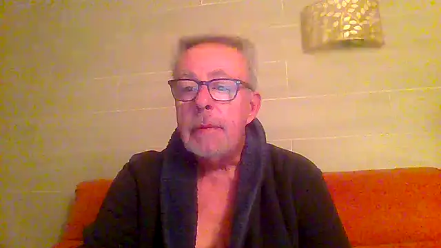 tuggy59 online show from 23, 2, 2026