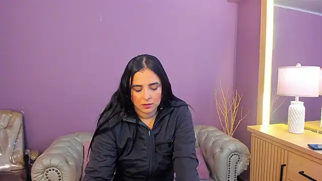 taylor bennet online show from 20, 10, 2025