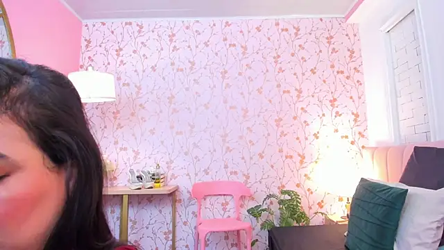 taylor bennet online show from 16, 4, 2026