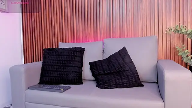 Alex cute77 online show from 6, 3, 2026