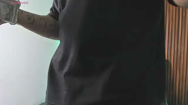 Alex cute77 online show from 10, 1, 2026