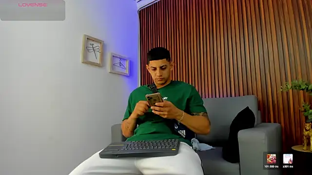 Alex cute77 online show from 25, 3, 2026