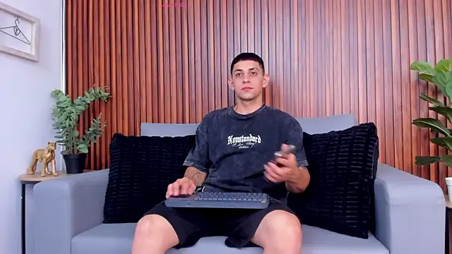 Alex cute77 online show from 12, 2, 2026