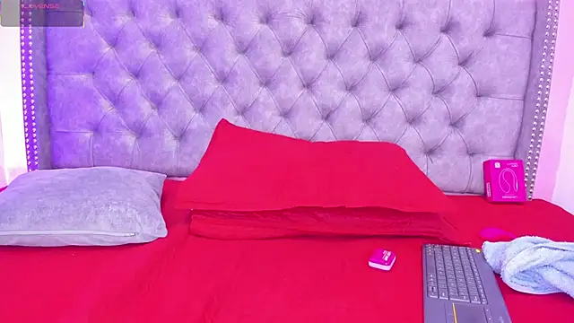 Snapshot of Sofia_Girl_ chatting on 8, 10, 2025 Sofia Girl online show from 8, 10, 2025