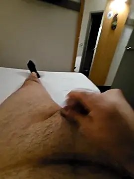 hairydickfr online show from 19, 3, 2026