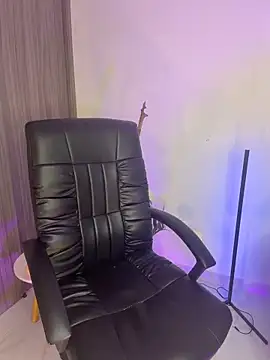 LindseyMoss online show from 21, 4, 2026