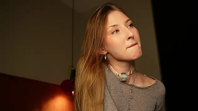 annief0x online show from 22, 7, 2026