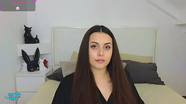 Eva Rogers  online show from 17, 1, 2025