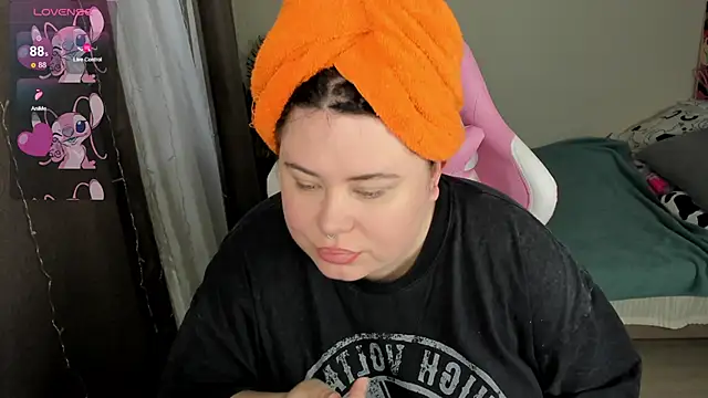 Akemi BBW online show from 5, 12, 2025