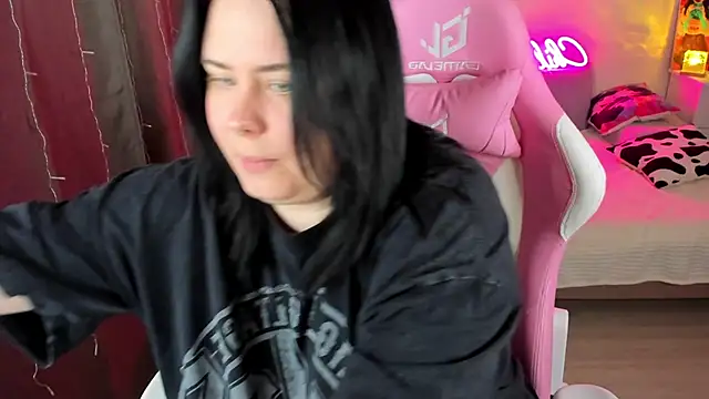 Akemi BBW online show from 6, 11, 2025