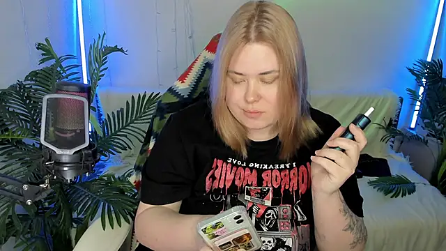 Akemi BBW online show from 7, 2, 2025